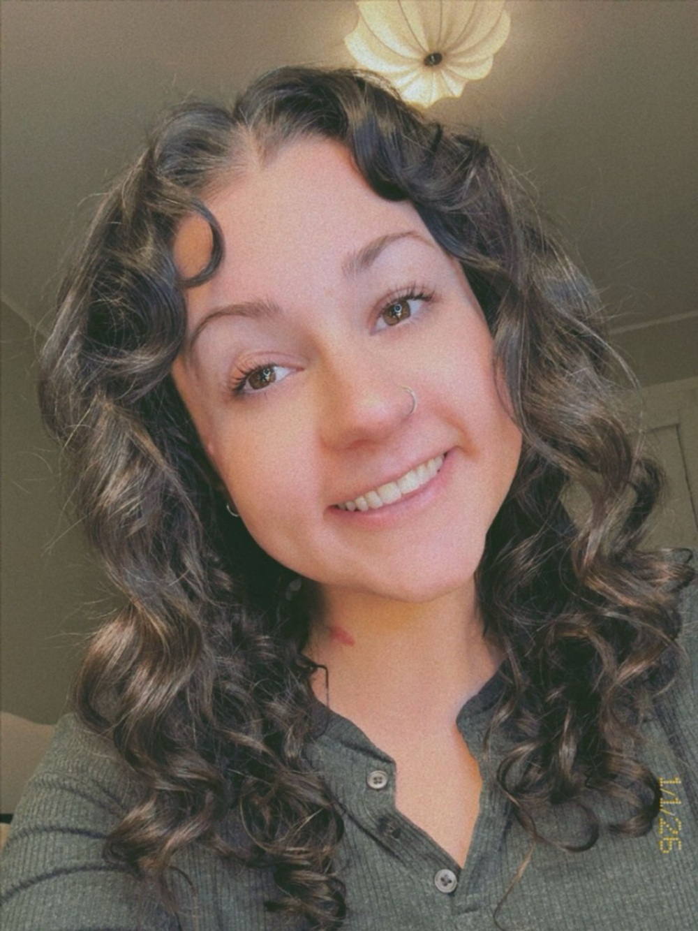 Meet your Posher, Alida